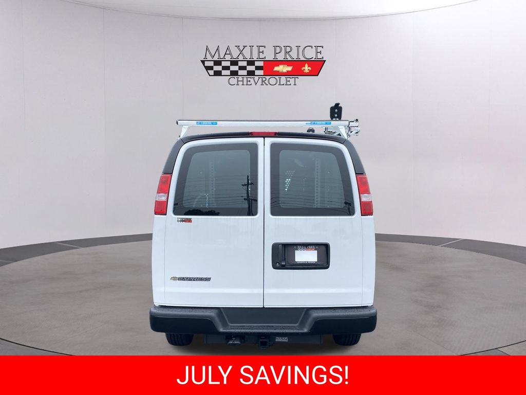 New 2026 Chevrolet Express 2500 Van