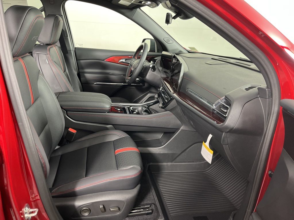 Thumbnail: 2026 Chevrolet Traverse - 7