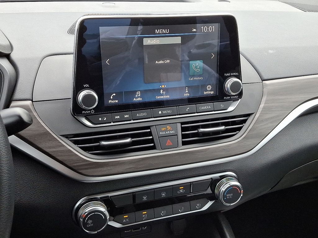 Thumbnail: 2025 Nissan Altima - 7