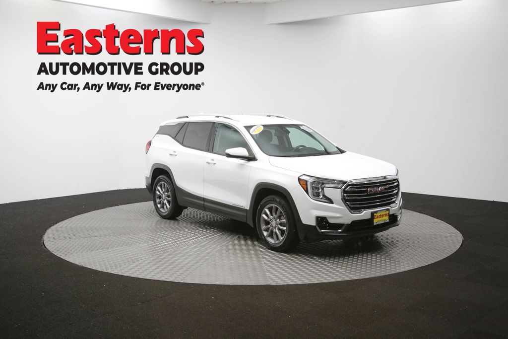 Used 2023 White GMC SLT image 50