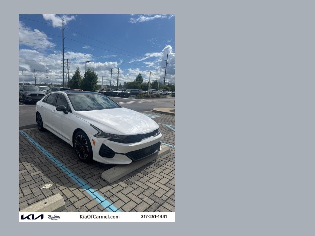 Glacial White Pearl 2024 Kia K5 GT-Line FWD Sedan Front-Wheel Drive 8-Speed Automatic