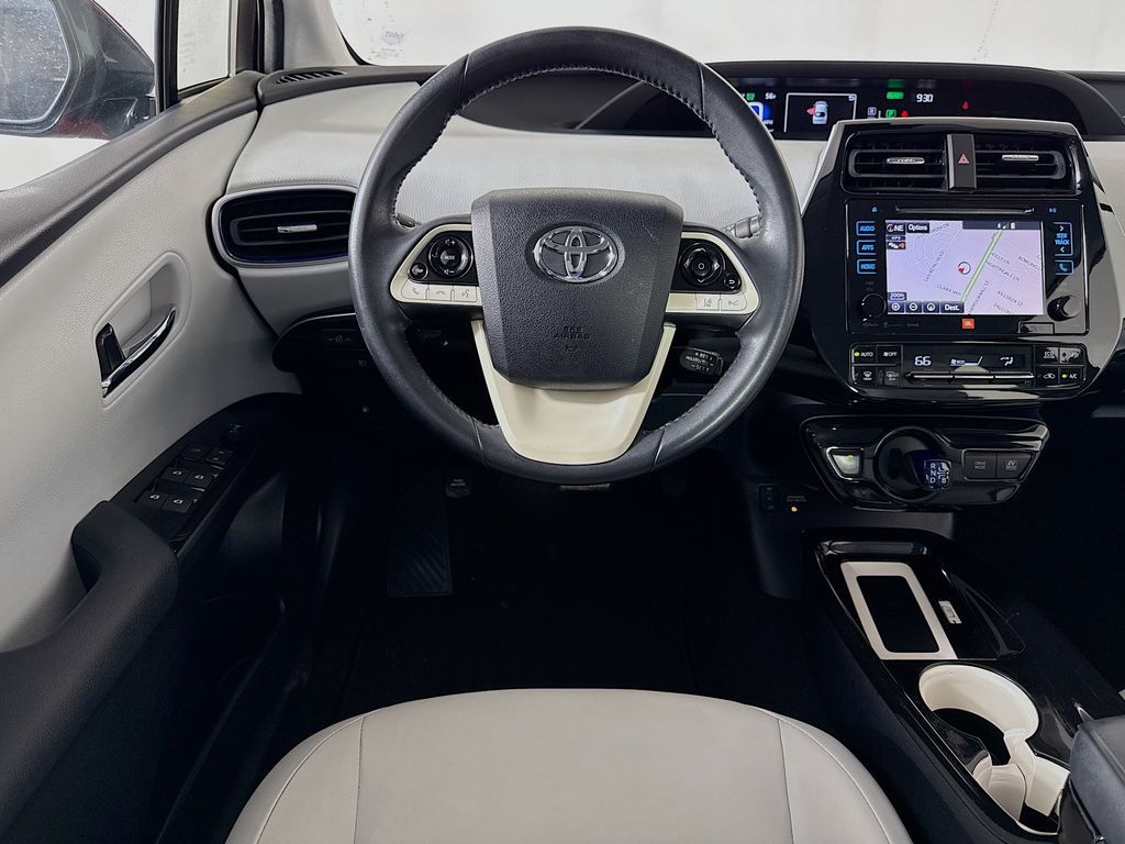 Thumbnail: 2016 Toyota Prius - 23