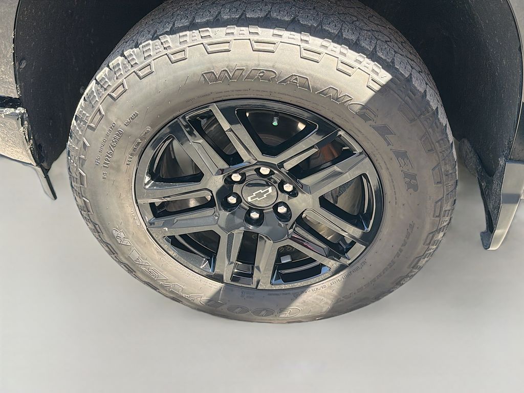 Used 2024 Black Chevrolet LT Trail Boss image 33