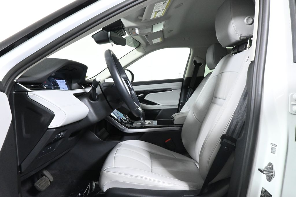 Thumbnail: 2023 Land Rover Range Rover Evoque - 3