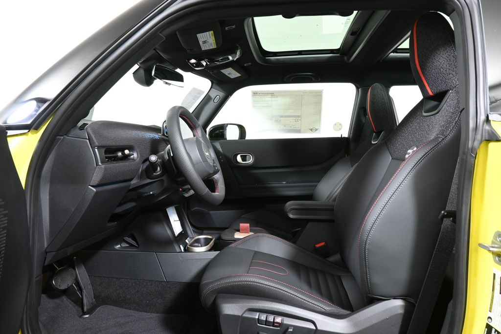 Thumbnail: 2026 MINI Cooper - 3