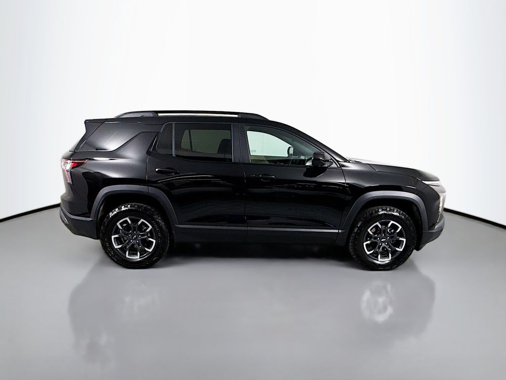 Thumbnail: 2025 Chevrolet Equinox - 4