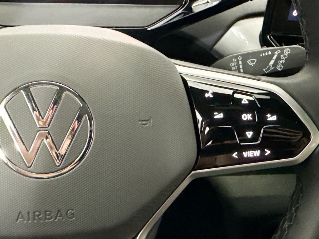 Thumbnail: 2024 Volkswagen ID.4 - 12