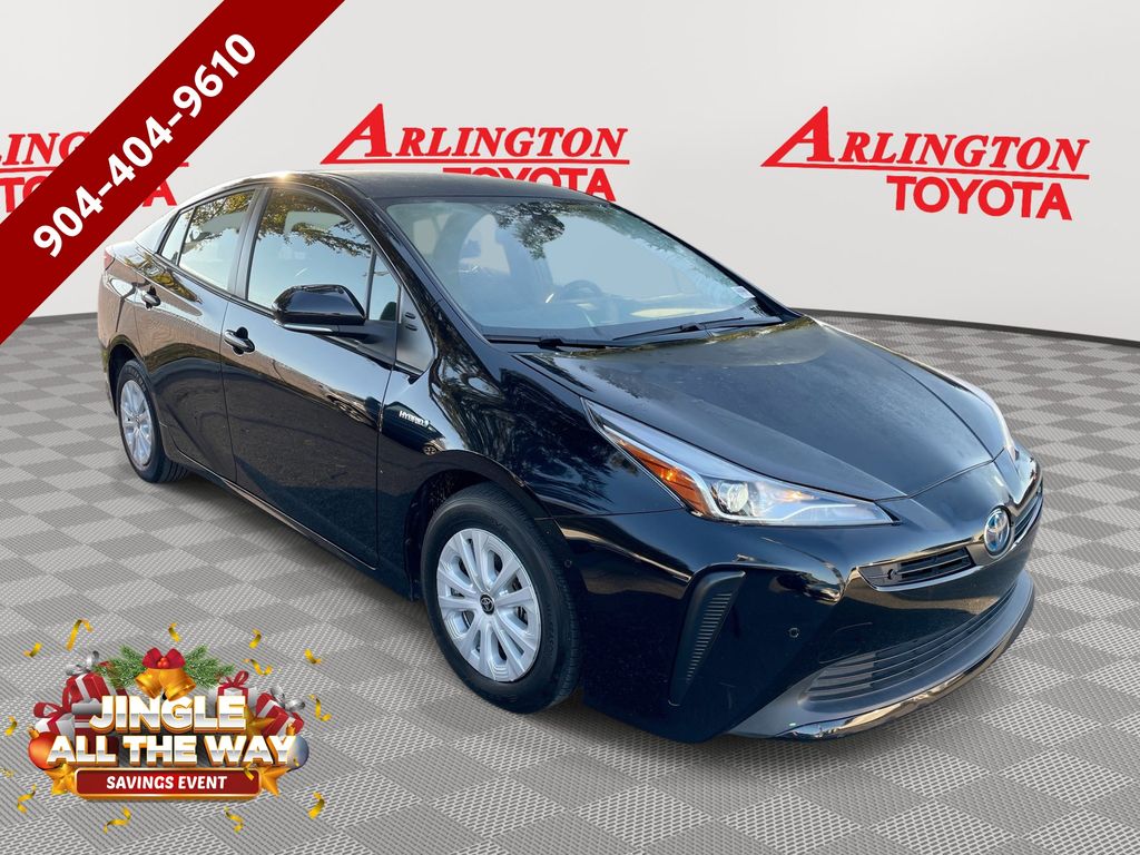 2022 Toyota Prius LE