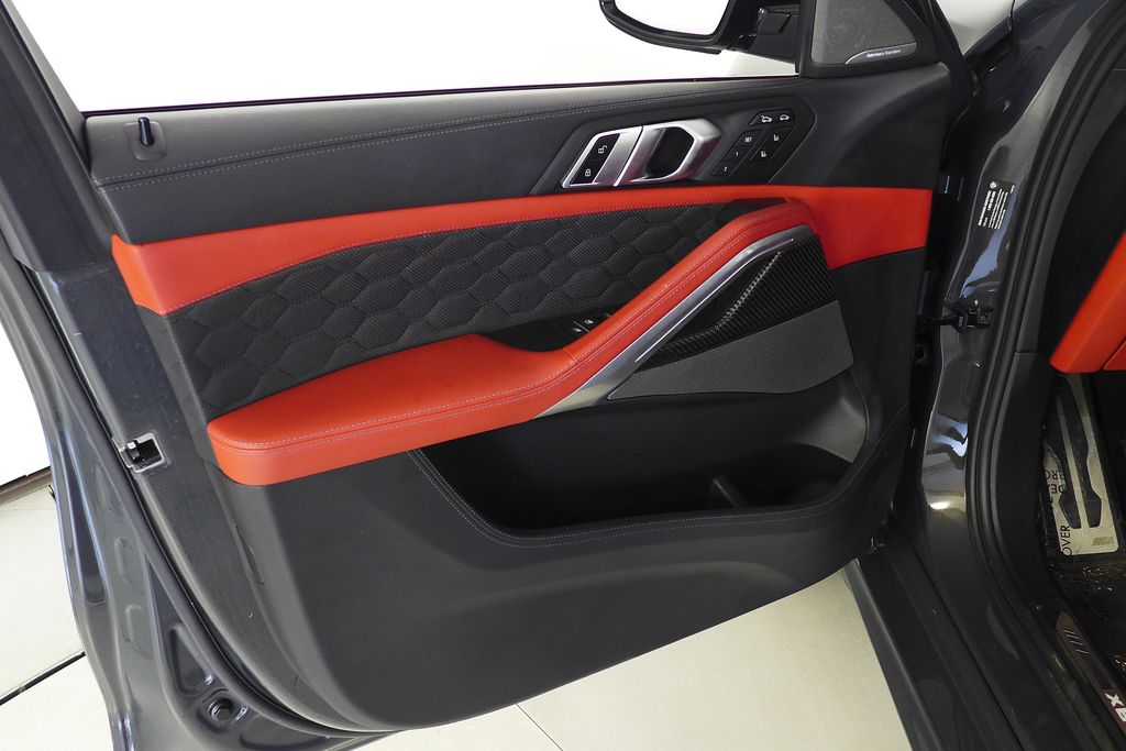 Thumbnail: 2023 BMW X6 - 11