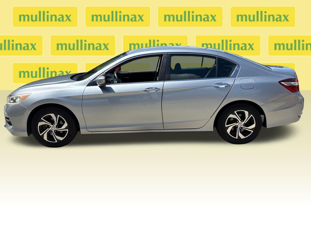 Used 2016  Honda LX image 10