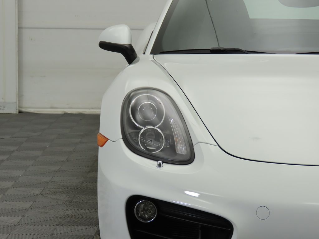 Thumbnail: 2016 Porsche Cayman - 12