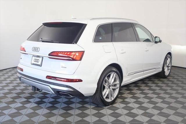 Thumbnail: 2025 Audi Q7 - 2