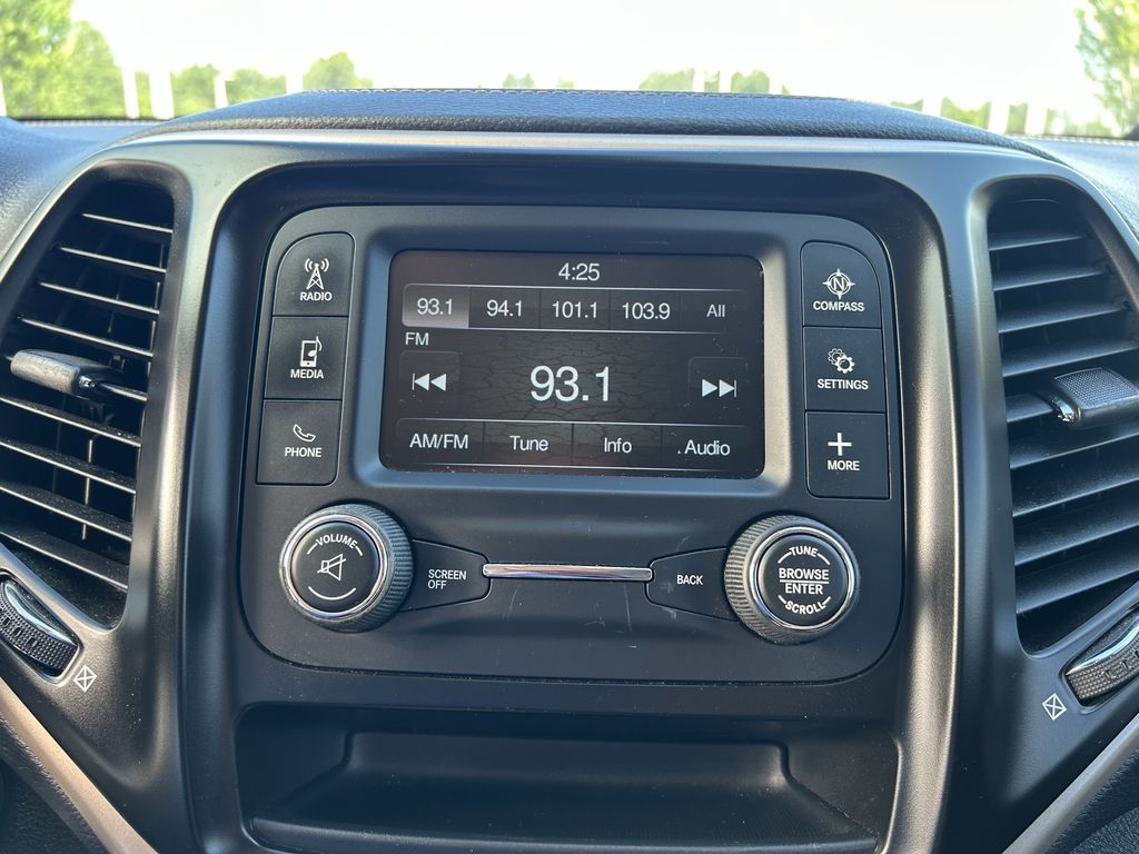 2018 Jeep Cherokee Latitude