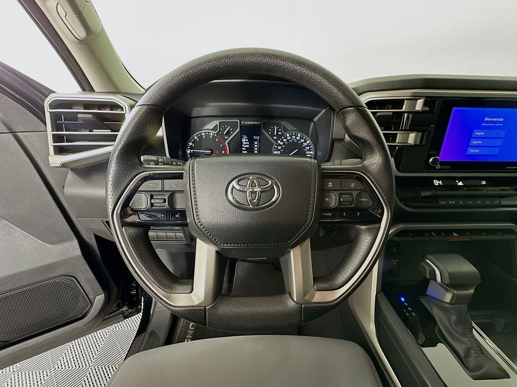 Thumbnail: 2024 Toyota Tundra - 11