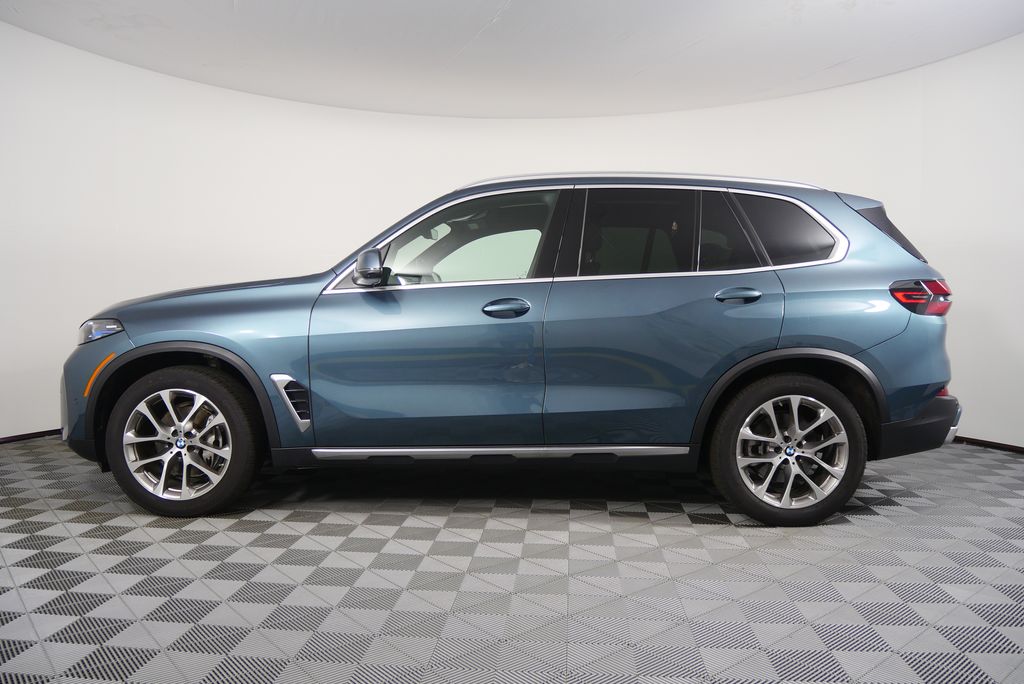 Thumbnail: 2025 BMW X5 - 6