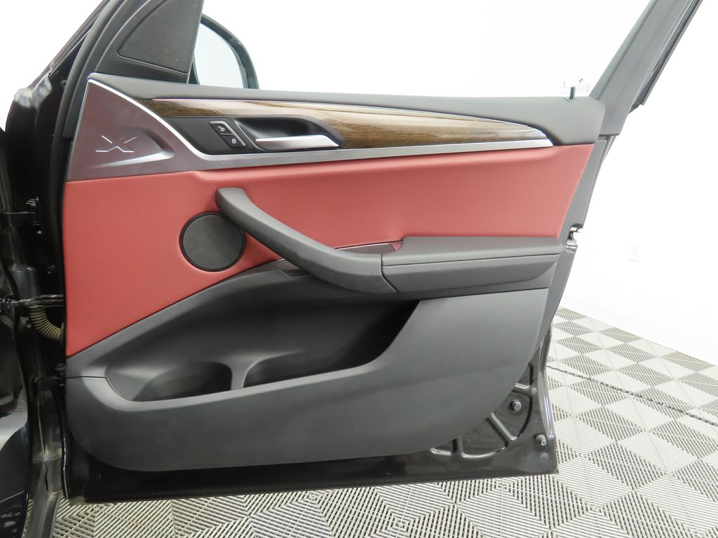 Thumbnail: 2023 BMW X3 - 26