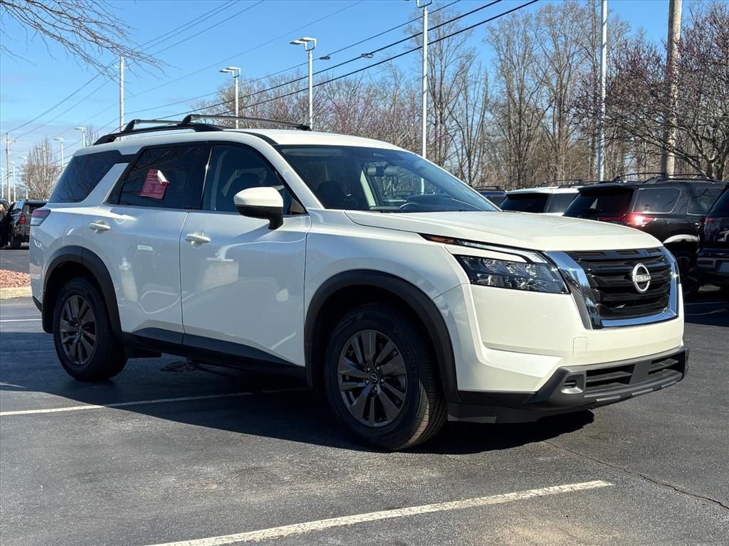 2024 Nissan Pathfinder SV 4WD