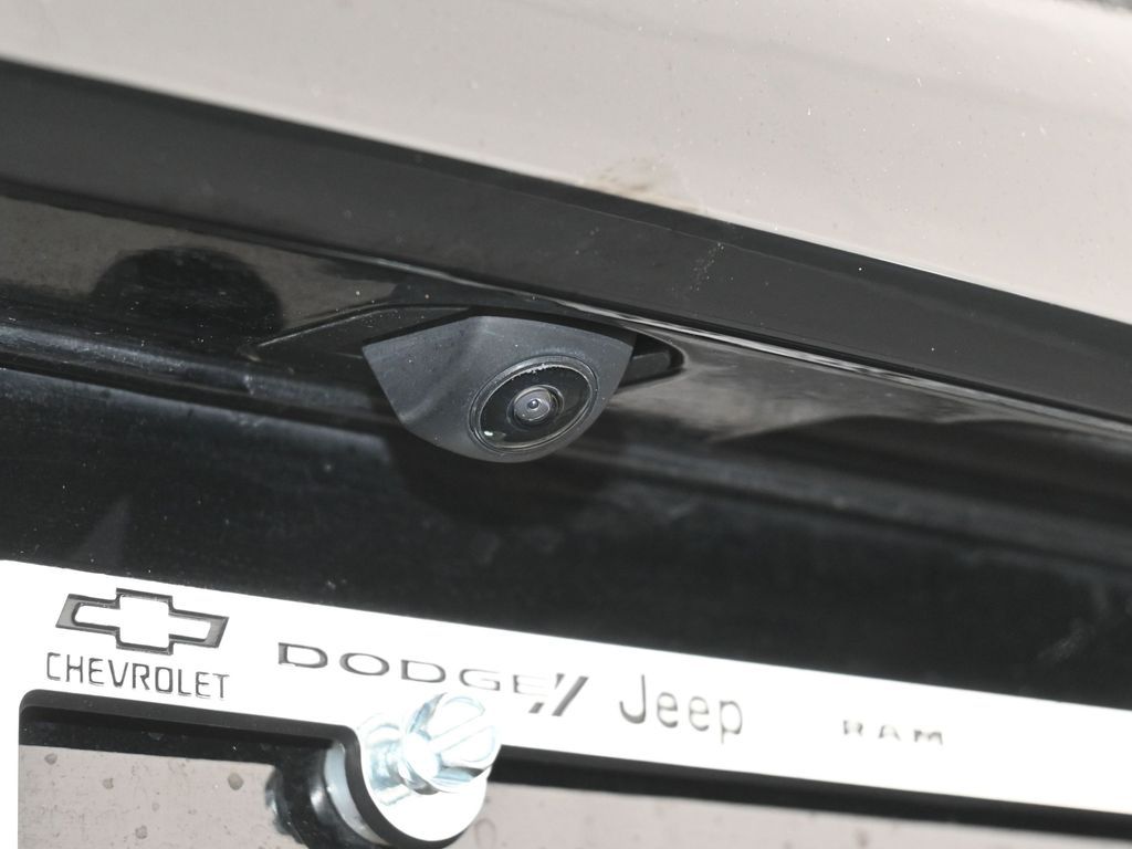 Used 2023 Black Honda EX-L image 40