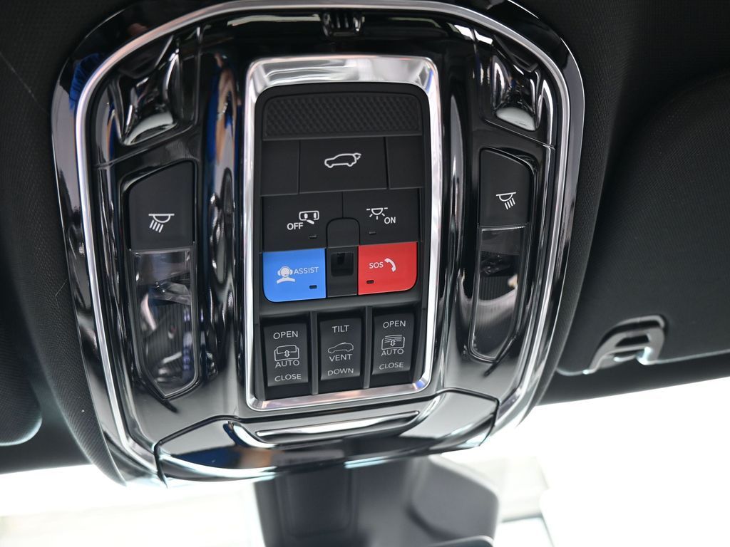 New 2026 High Gloss Black Jeep Summit Obsidian image 28