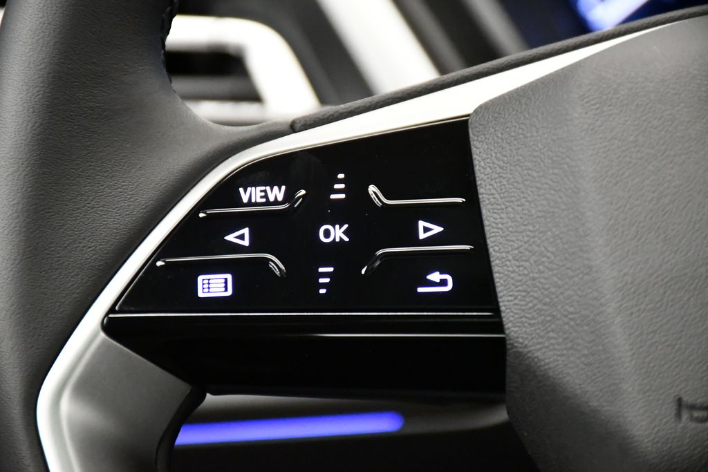 Thumbnail: 2026 Audi Q4 e-tron - 24