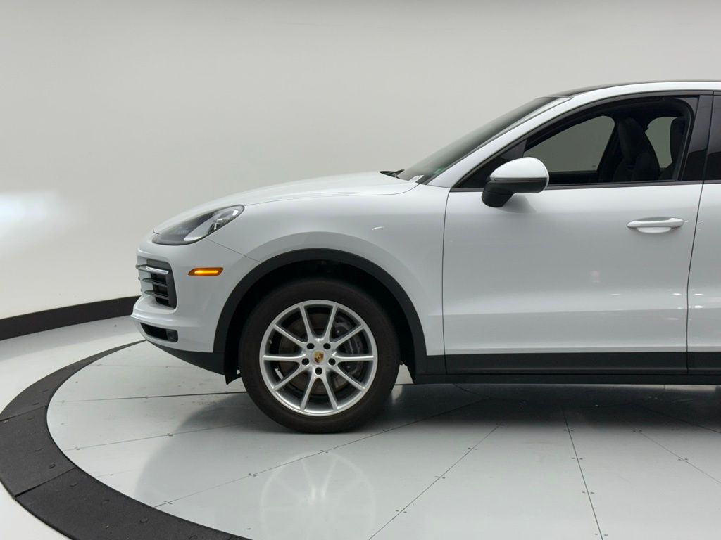 2021 Porsche   31
