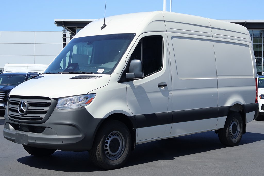 Thumbnail: 2025 Mercedes-Benz Sprinter - 1