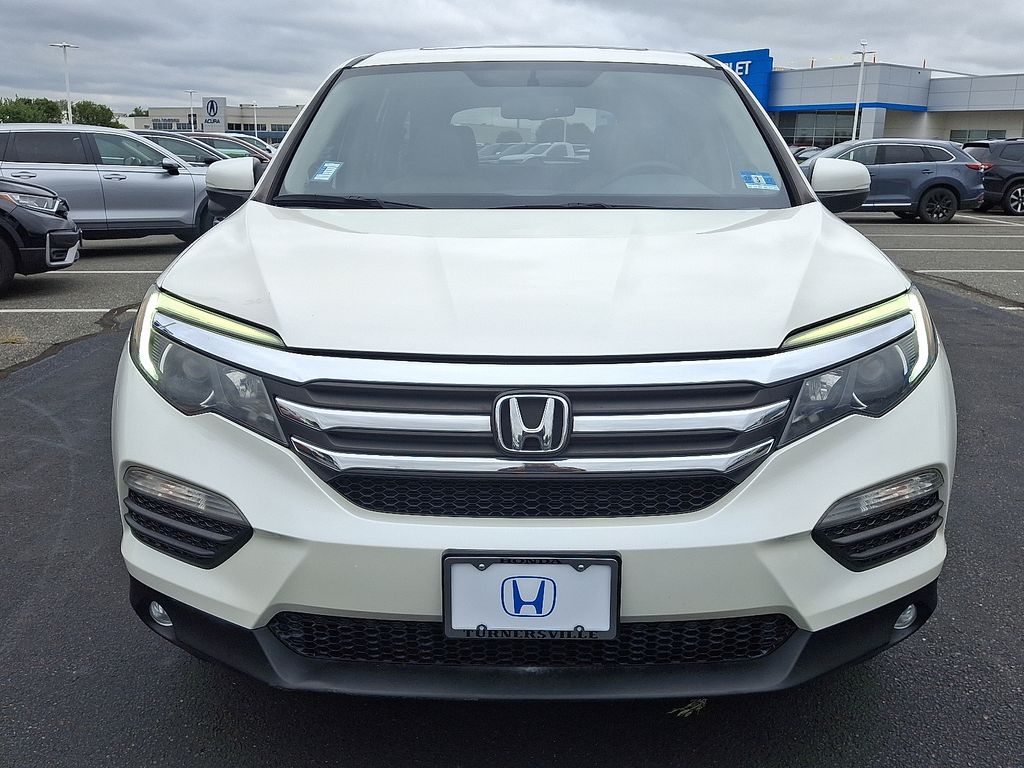 Thumbnail: 2016 Honda Pilot - 2
