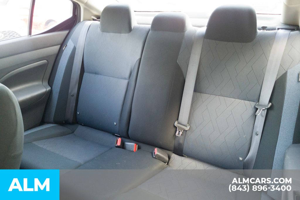 2023 Nissan Versa 1.6 SV photo 6