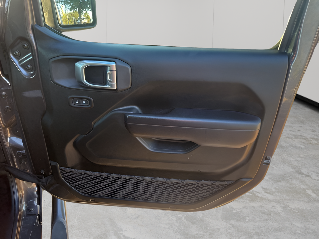 Used Car 2020 Jeep Gladiator  Sport For Sale Under $35,000 In Austin, Texas