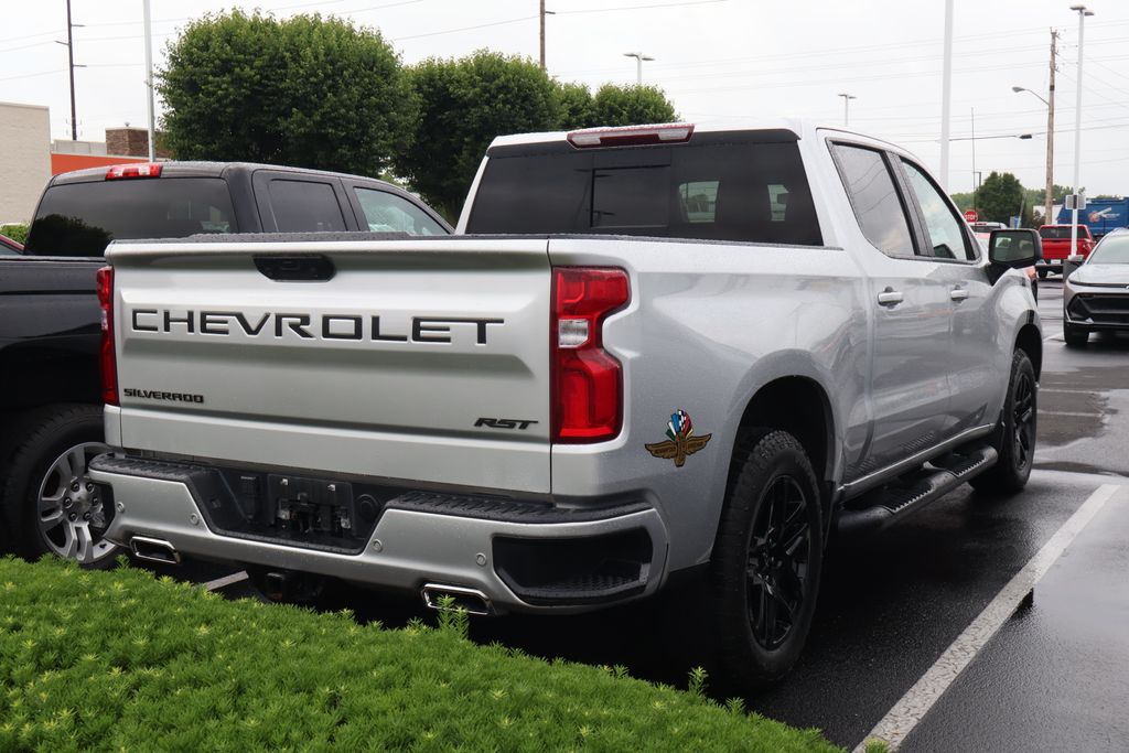 2022 Chevrolet Silverado 1500 RST 10