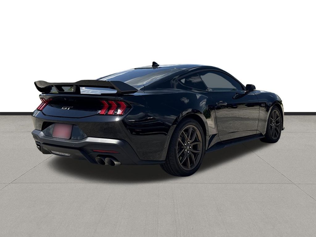 2025 Ford Mustang GT Premium - 4