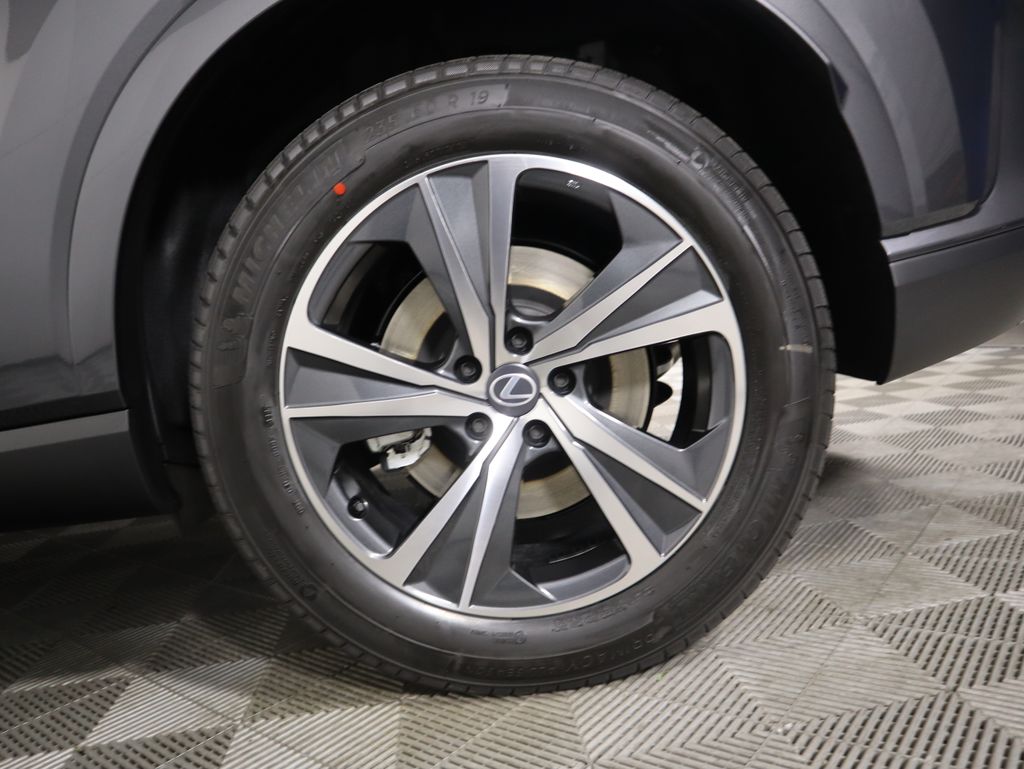 Thumbnail: 2026 Lexus RX - 31