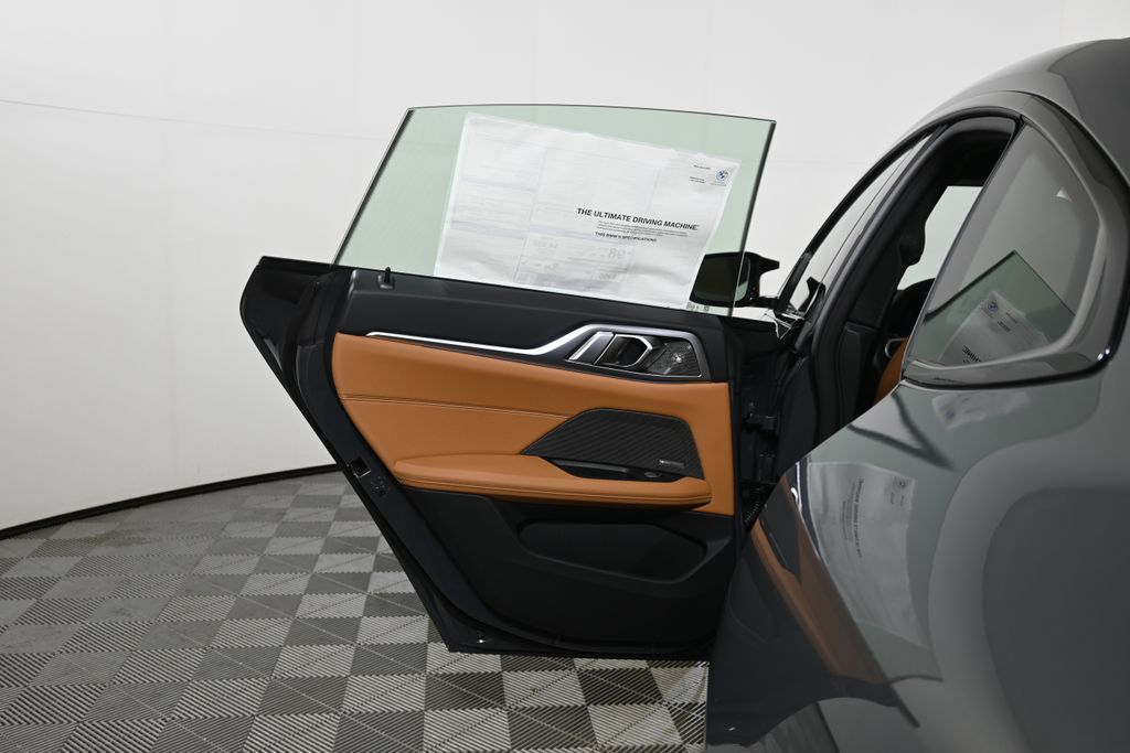 Thumbnail: 2026 BMW i4 - 31