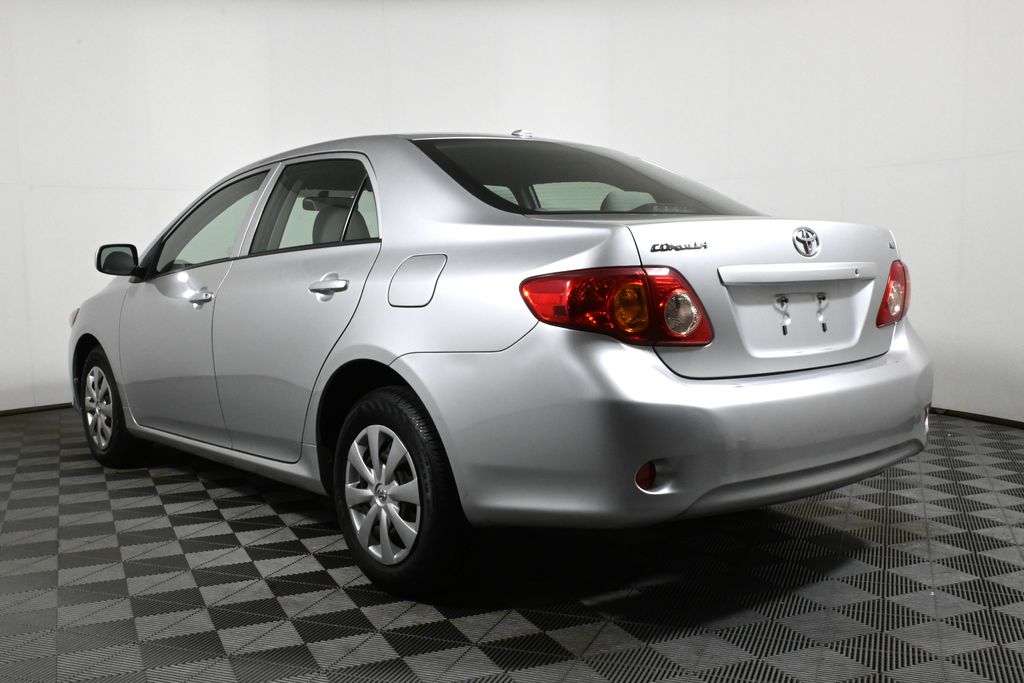 2009 Toyota Corolla LE 5