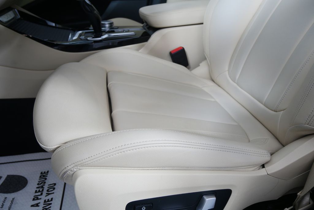 Thumbnail: 2021 BMW X3 - 10