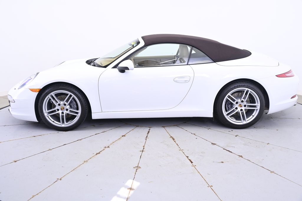 Thumbnail: 2015 Porsche 911 - 12