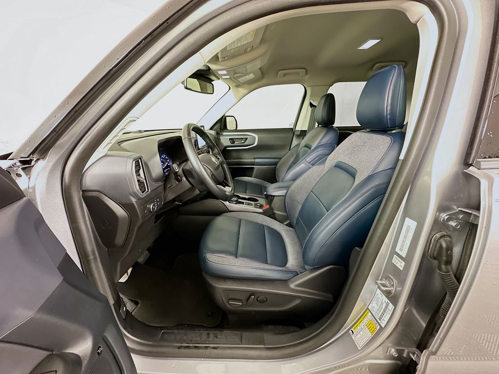 Thumbnail: 2022 Ford Bronco Sport - 22