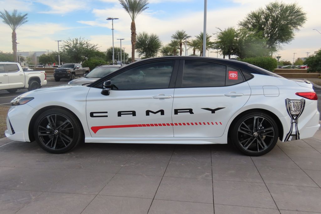 Thumbnail: 2025 Toyota Camry - 8