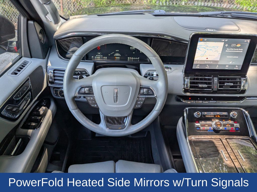 2018 Lincoln Navigator Select