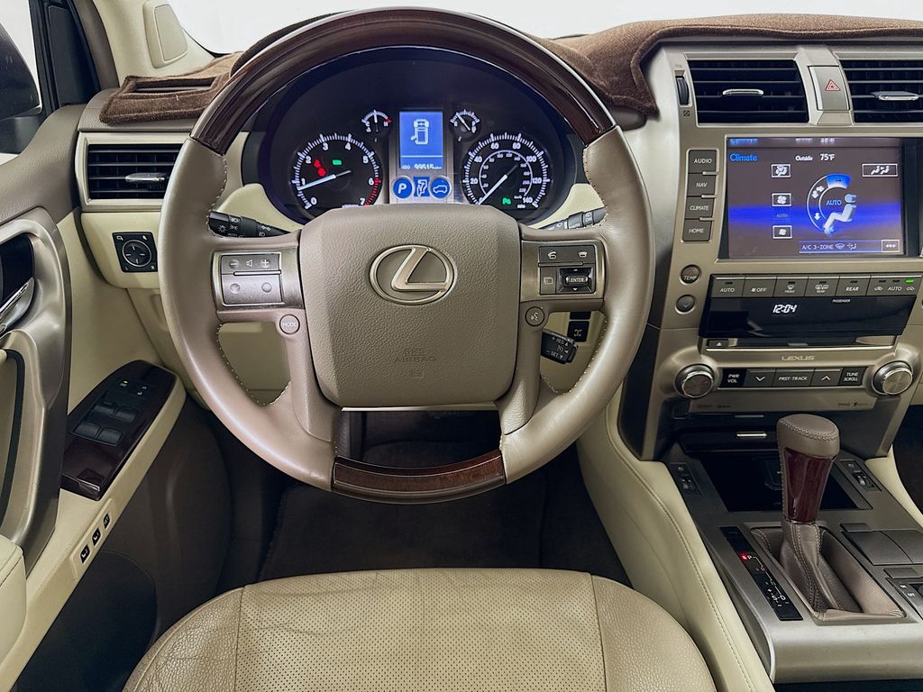 Thumbnail: 2014 Lexus GX - 23