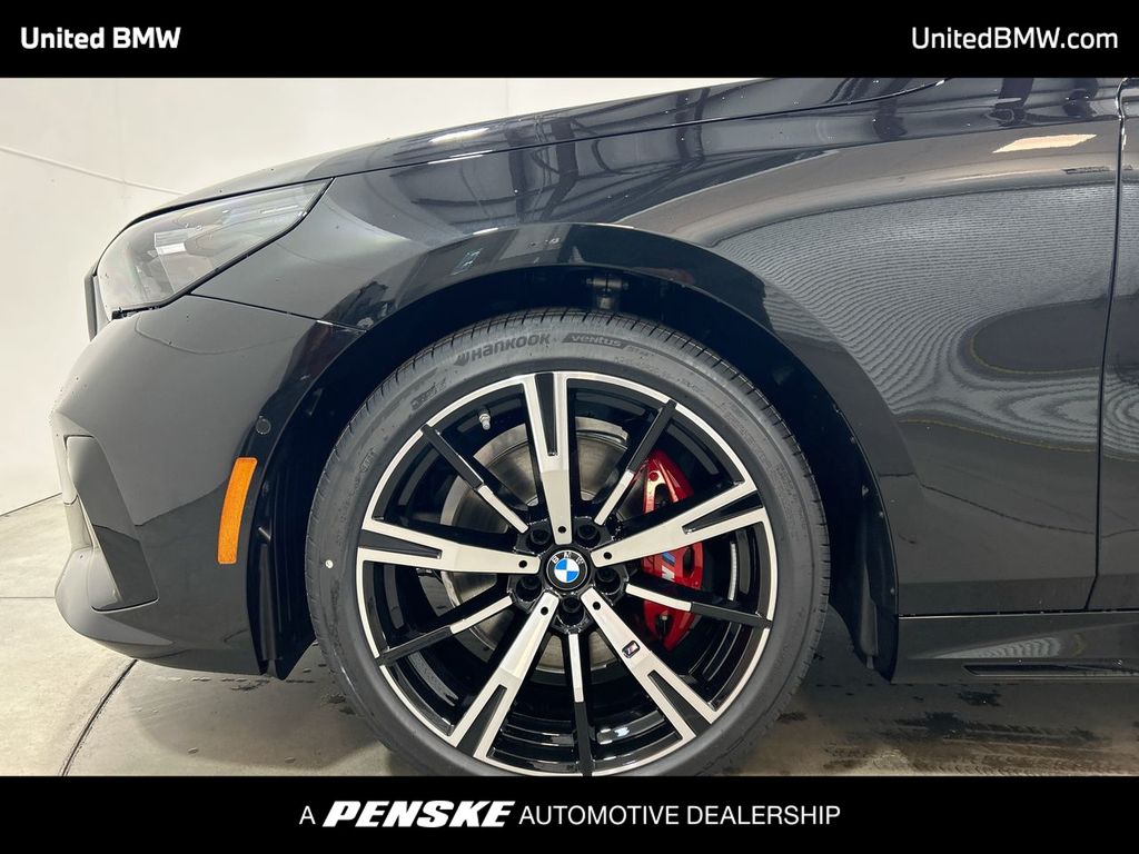 2026 BMW 5 Series 530i 10