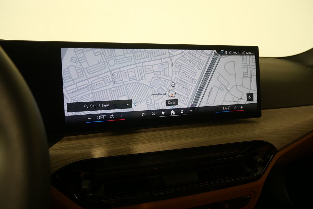 Thumbnail: 2025 BMW 3 Series - 26