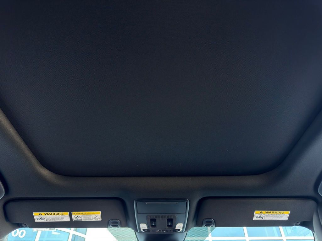 2025 Honda Pilot TrailSport White at Community Honda