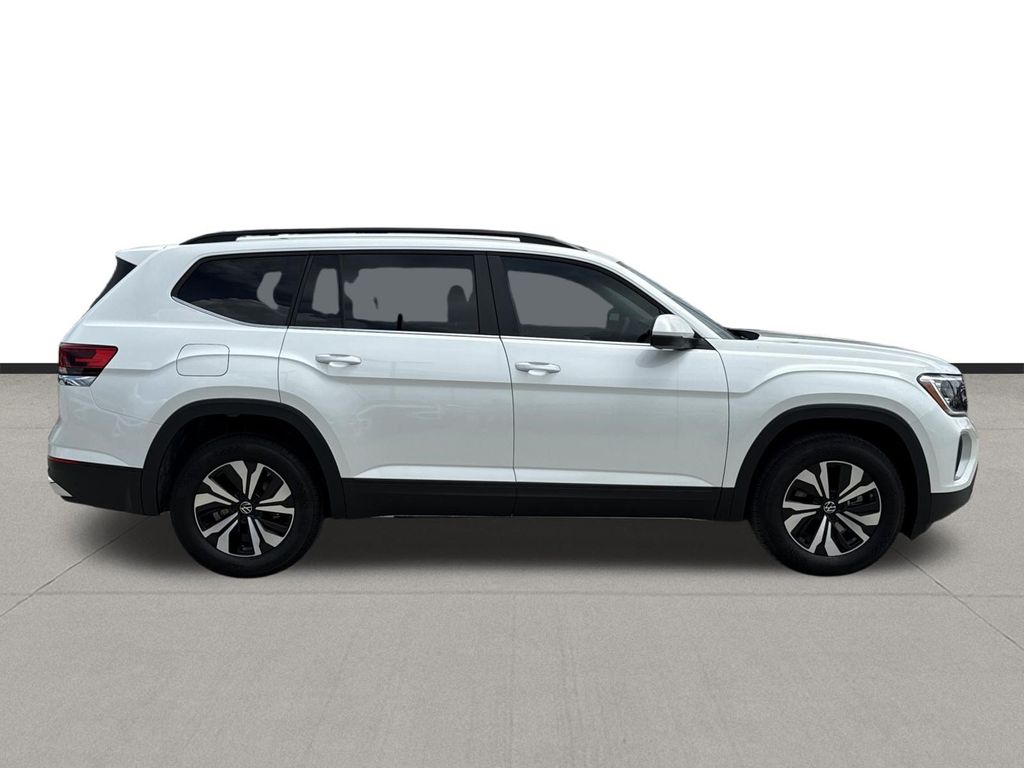 2026 Volkswagen Atlas SE White at DeMontrond Auto Country