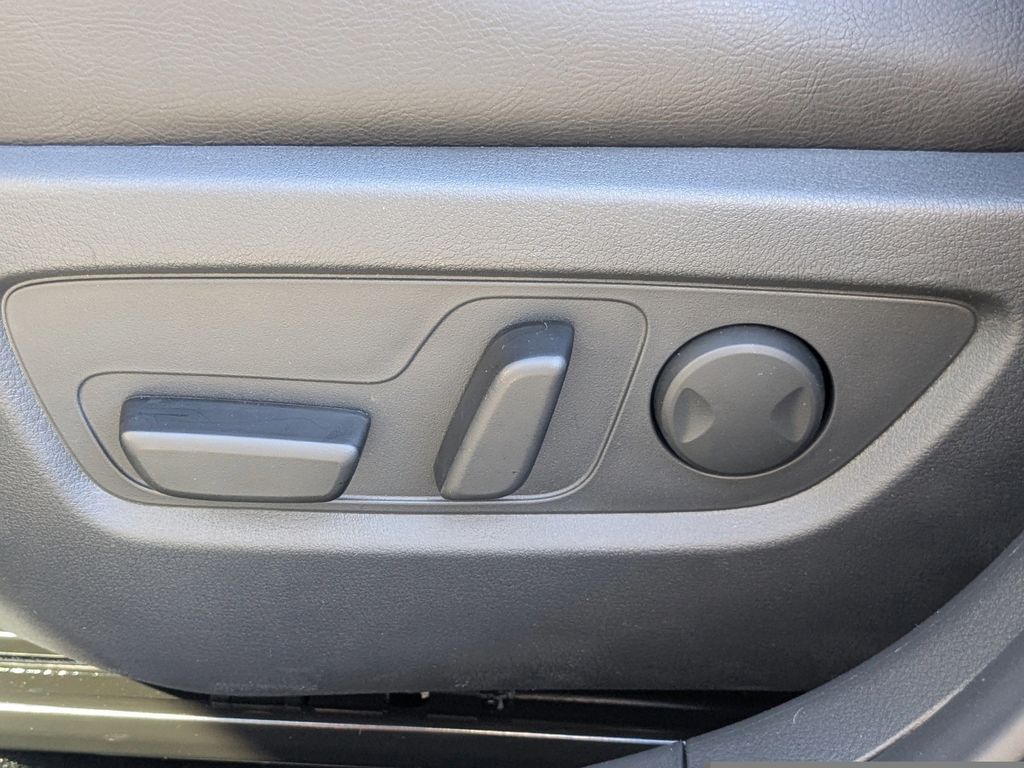 2026 Mazda CX-50 2.5 S Premium