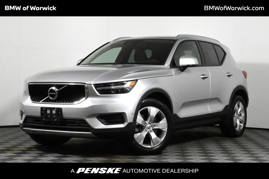 2019 Volvo XC40  -
                Warwick, RI