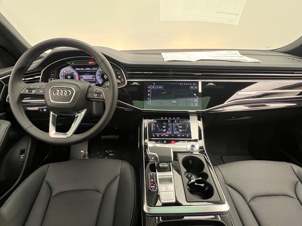 Thumbnail: 2026 Audi Q8 - 17