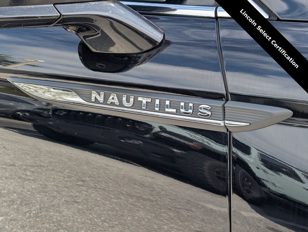 used 2019 Lincoln Nautilus car, priced at $18,888