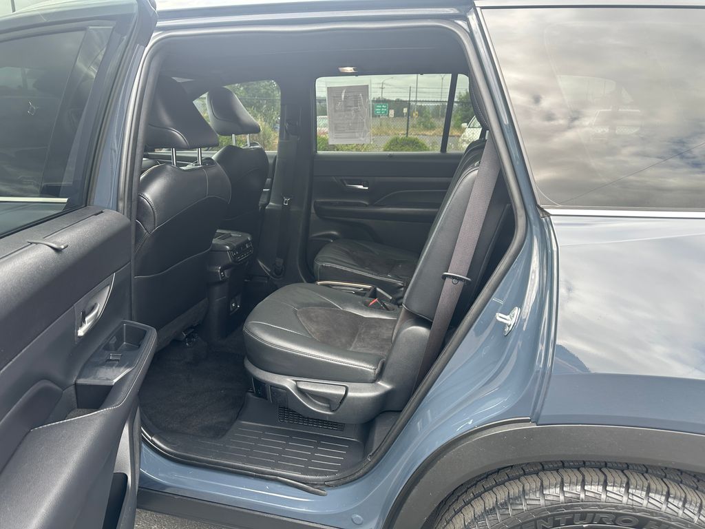 2024 Toyota Grand Highlander Hybrid MAX Platinum
