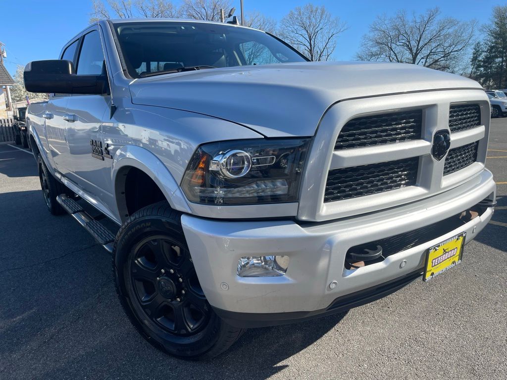 Bright Silver Metallic Clearcoat 2017 RAM 3500 Laramie Crew Cab 4WD Pickup Truck Four-Wheel Drive 6-Speed Automatic